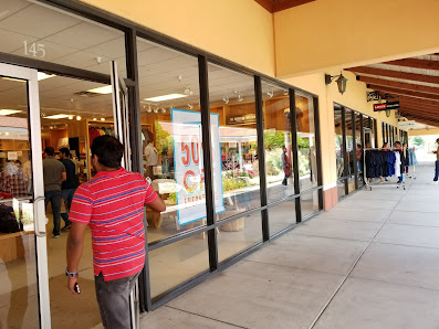 North Georgia Premium Outlets photo 4