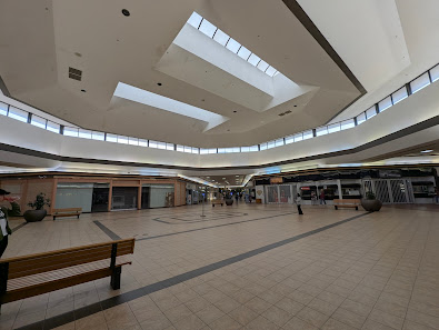 Central Mall photo 2
