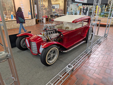 Central Mall photo 4