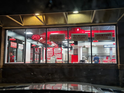 Bell Towne Plaza photo 4