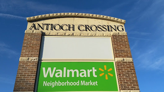 Antioch Crossing photo 3