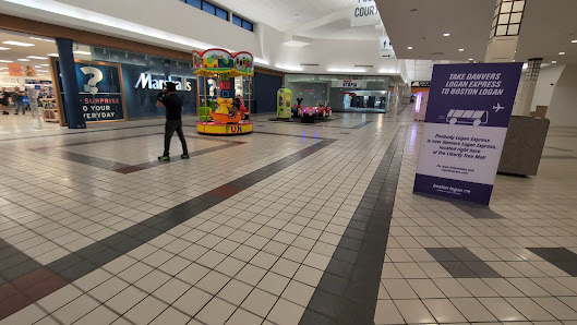 Liberty Tree Mall photo 3