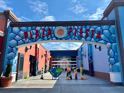 Plaza Fiesta photo 1