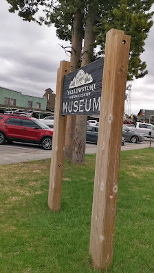 Yellowstone Park Village photo 3