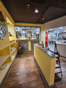 Westchester Square photo 5