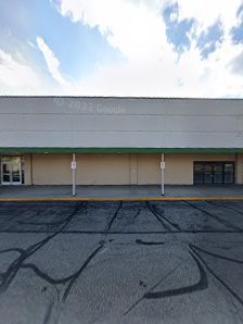 Adrian Plaza photo 4