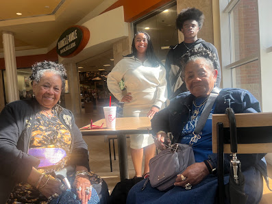 Carolina Place photo 2