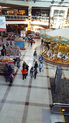 White Oaks Plaza photo 3