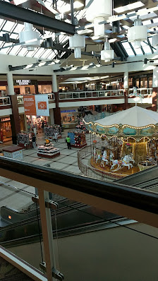 White Oaks Plaza photo 5