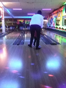 North Centre Mall photo 1