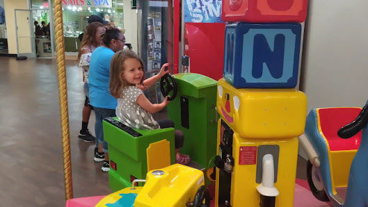 Holiday Village Mall photo 3