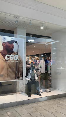 Dufferin Mall photo 3