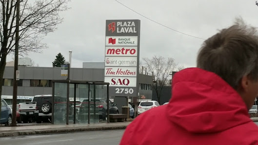 Centre Commercial Plaza Laval photo 3