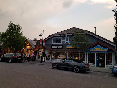 Canmore Main Street photo 1