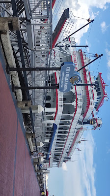 Rousakis Riverfront Plaza photo 3