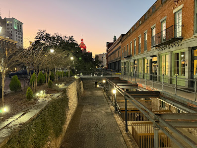 Rousakis Riverfront Plaza photo 5