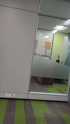 Meadowlark Mall photo 3