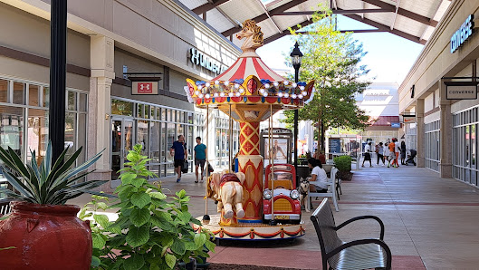 Tanger Outlets photo 4