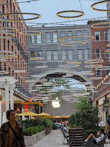 The Shoppes of Bethesda photo 1