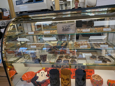 The Shoppes of Bethesda photo 4