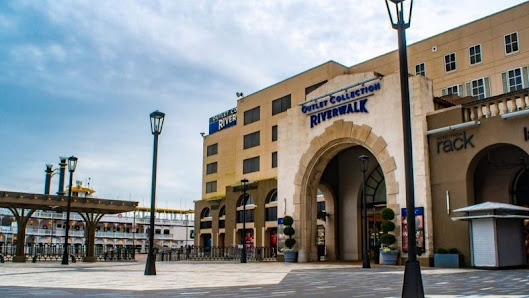 Riverwalk Outlets photo 5