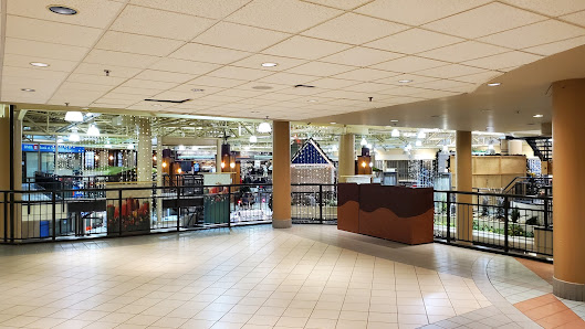 Spring Park Shopping Centre • Plaza REIT Charlottetown photo 2
