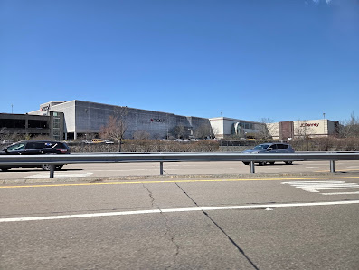 Emerald Square Mall photo 2