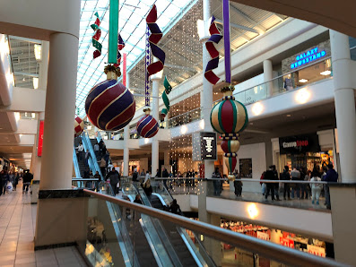 Emerald Square Mall photo 4