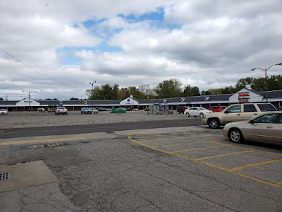 South Hillside Plaza photo 1