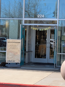 Valley River Center photo 2