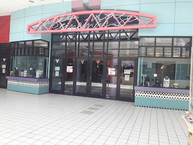 Eagle Ridge Mall photo 1