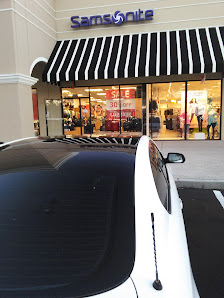 Lake Buena Vista Factory Stores photo 4