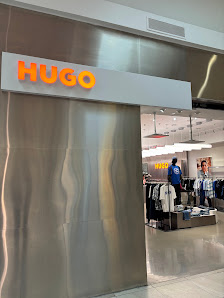 La Plaza A Simon Hall photo 4