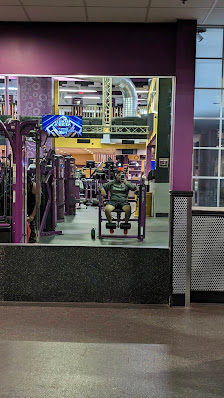 PLAZA ON THE PARKWAY photo 2