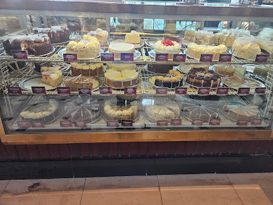 The Mall in Columbia photo 2