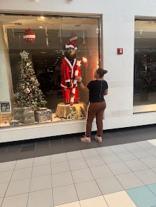 Brass Mill Center photo 4