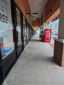 Tanger Gonzales photo 1