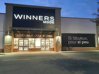 Quartier Laval photo 1