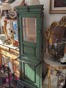 Fashion Valley photo 2