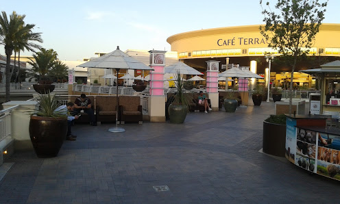 Fashion Valley photo 5