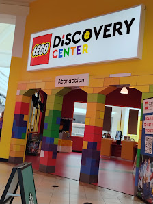 Phipps Plaza photo 1