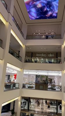 900 North Michigan Shops photo 3