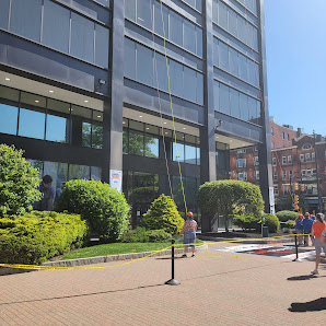 Hampshire Plaza photo 1