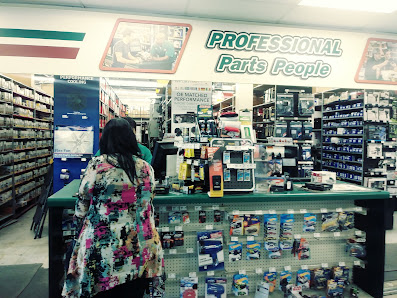 Alameda Crossing photo 2