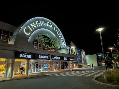 Quartier DIX30 photo 1