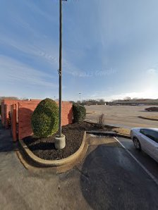 Del Mar Shopping Plaza photo 5