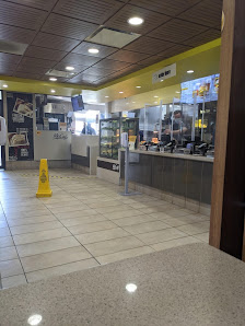 Elmsdale Shopping Centre photo 2