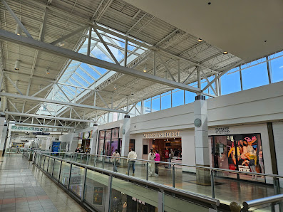 Connecticut Post Mall photo 2