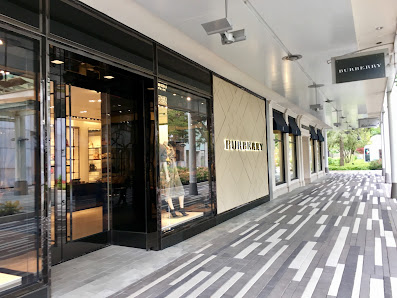 Oakbrook Center photo 4