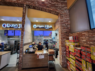 South Park Centre photo 1